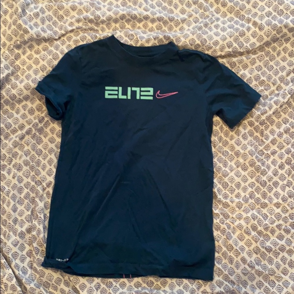 Nike elite t shirt